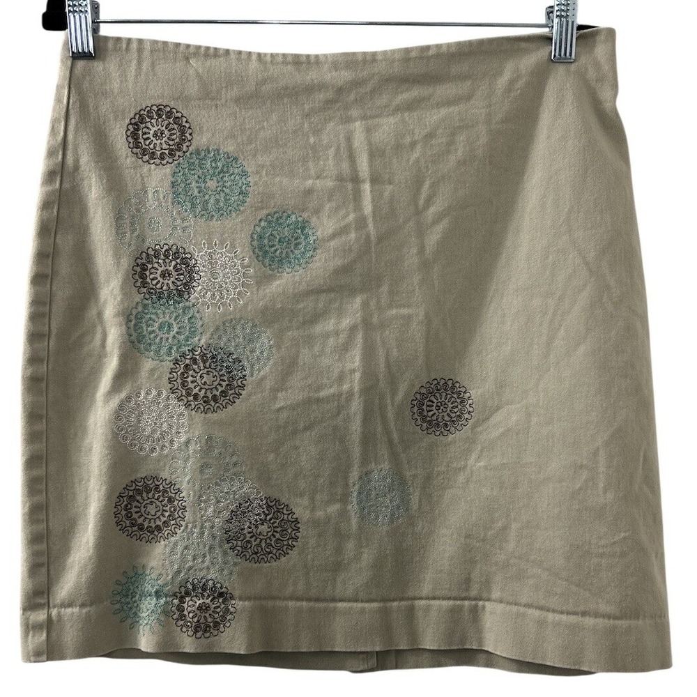 Geoffrey Beene Embroidered Cotton Skirt 10 Tan Medallion Boho Artsy Workwear